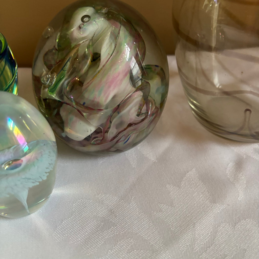 E110 Vintage art glass grouping