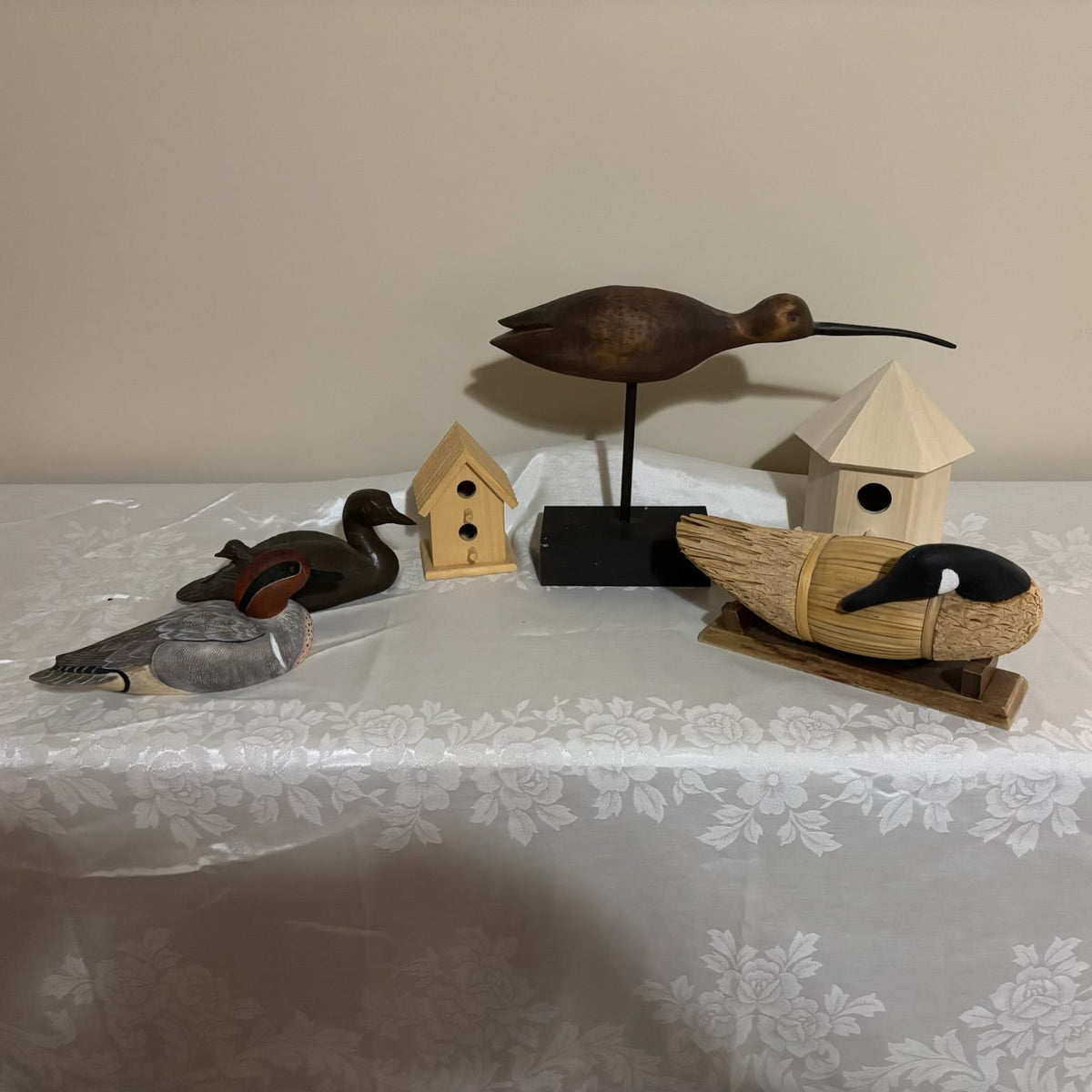 Y210 Vintage grouping (Wooden sandpiper and more)