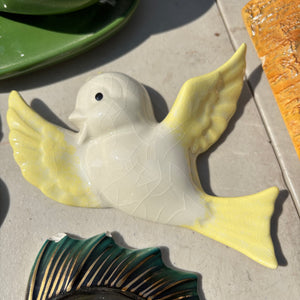 Vintage China and Chalkware Grouping - R374