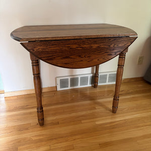 Antique solid wood drop leaf dining table - M672