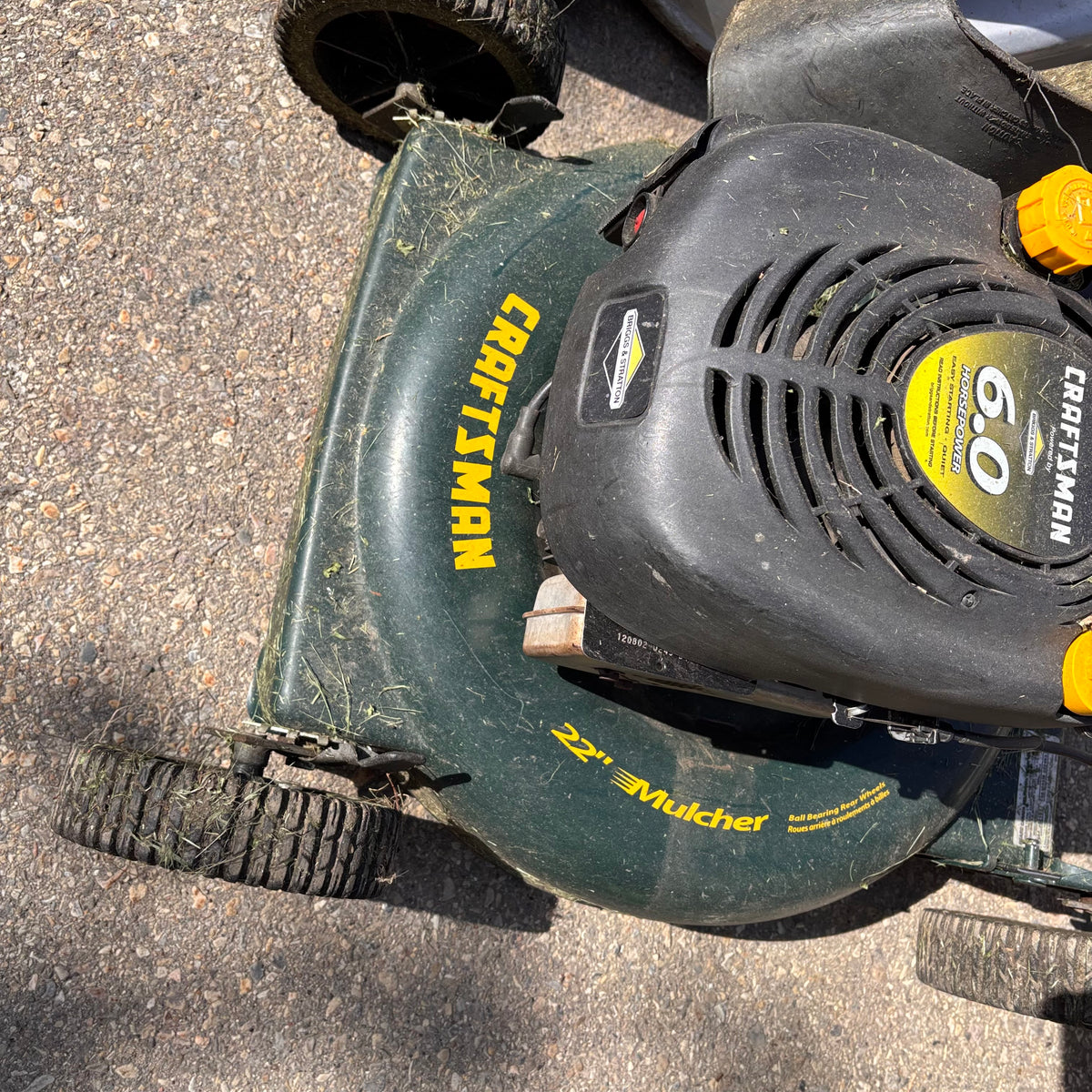 F433 2 As is Lawn mowers (do not start)