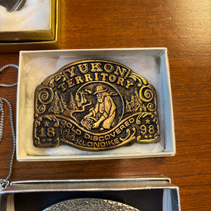Belt Buckles and More Grouping - M331