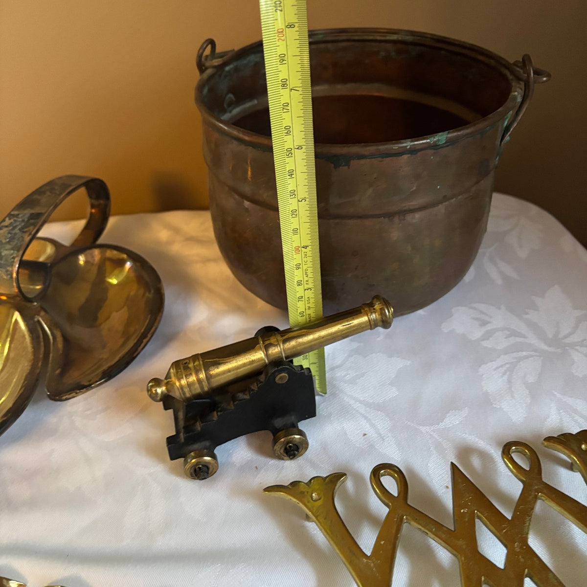 E133 Vintage Grouping (copper pot and more)
