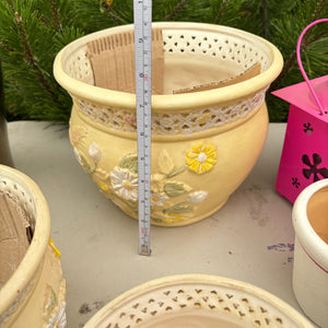 Pots and More Grouping - O111