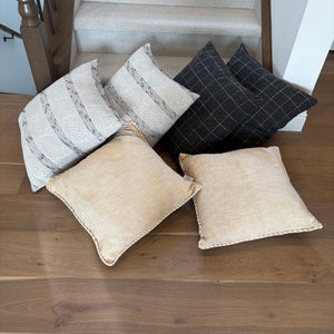 Grouping of 6 Throw Pillows - L361