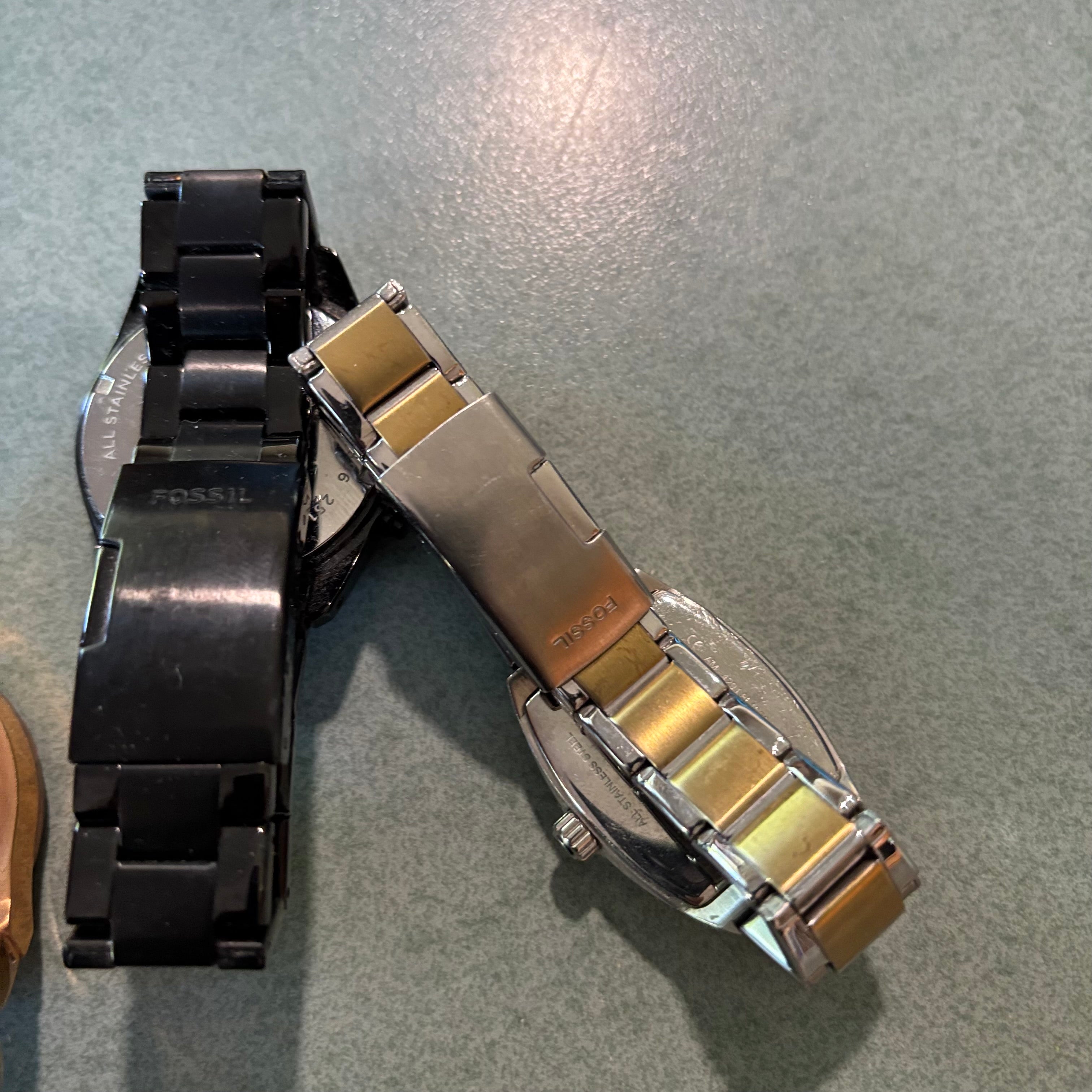 D102 Fossil Watches Grouping (metal bands)