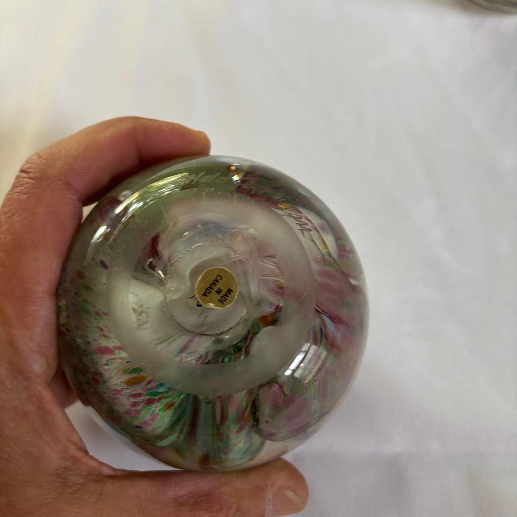 E110 Vintage art glass grouping