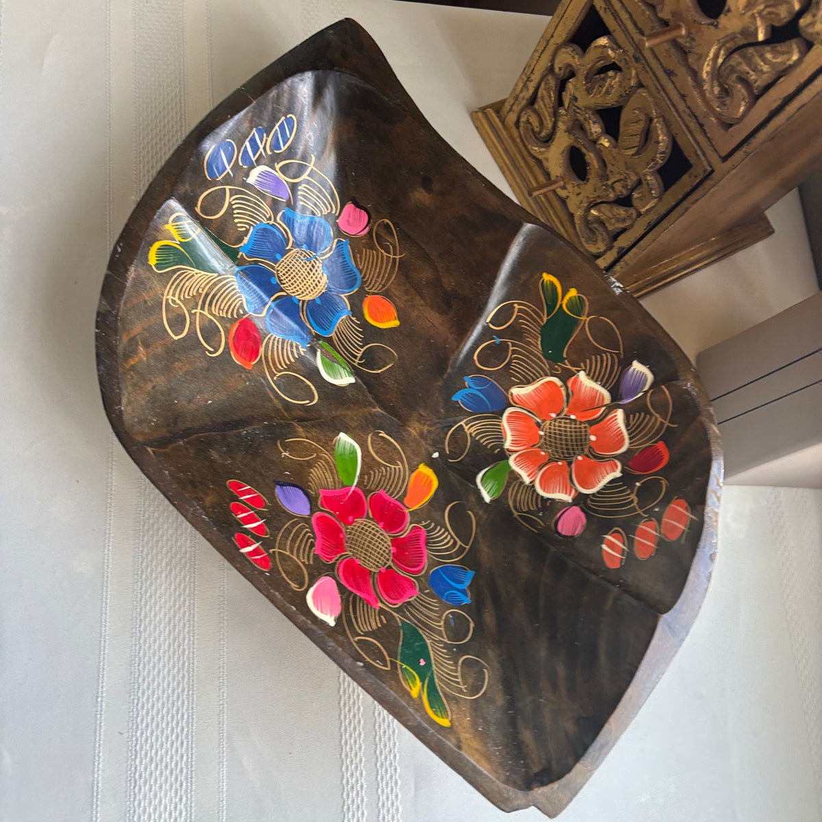Y161 Wooden Birdhouse cabinet grouping