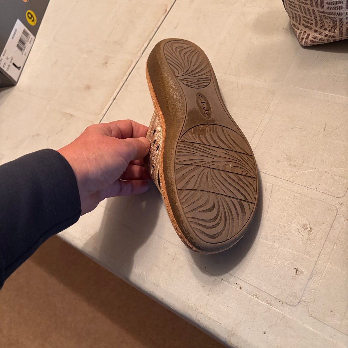 X230 Ladies size 5 shoes and purses
