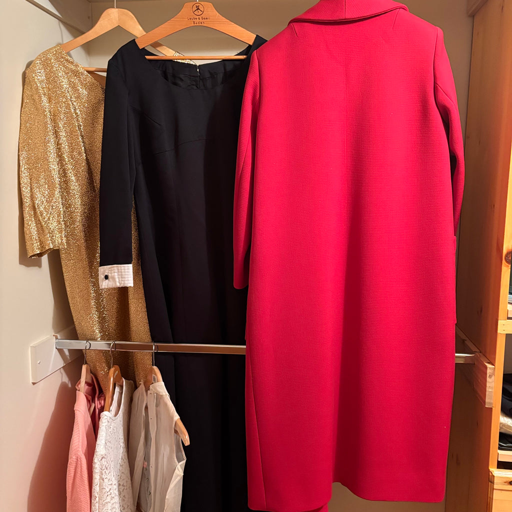 F403 Vintage Clothing grouping (approximately size large/xlarge)
