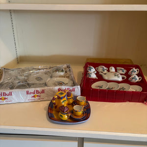 2 VINTAGE KIDS TEA SETS AND 1 MINI TEA SET - P255