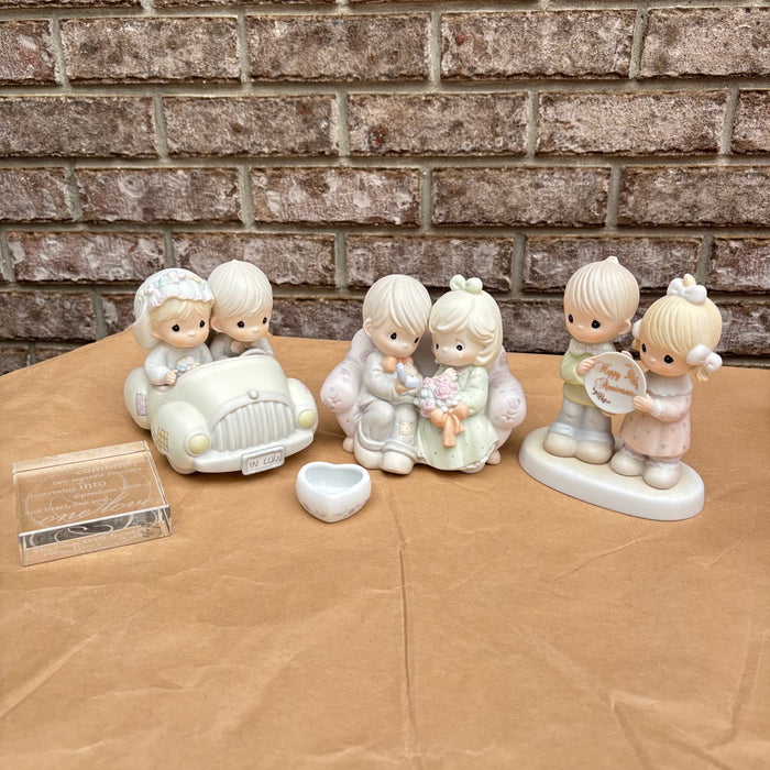 Precious Moments Porcelain Figurines Grouping - O165