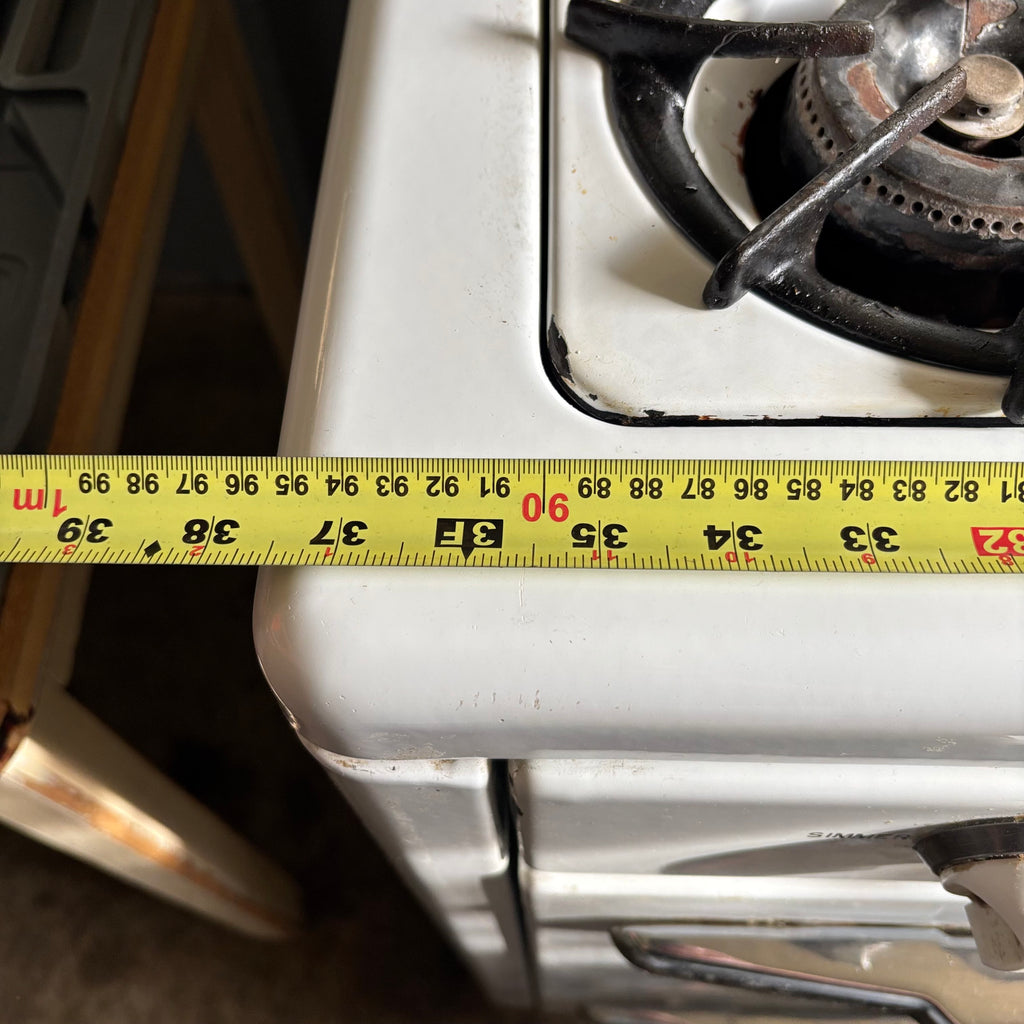 F182 As is vintage gurney gas range