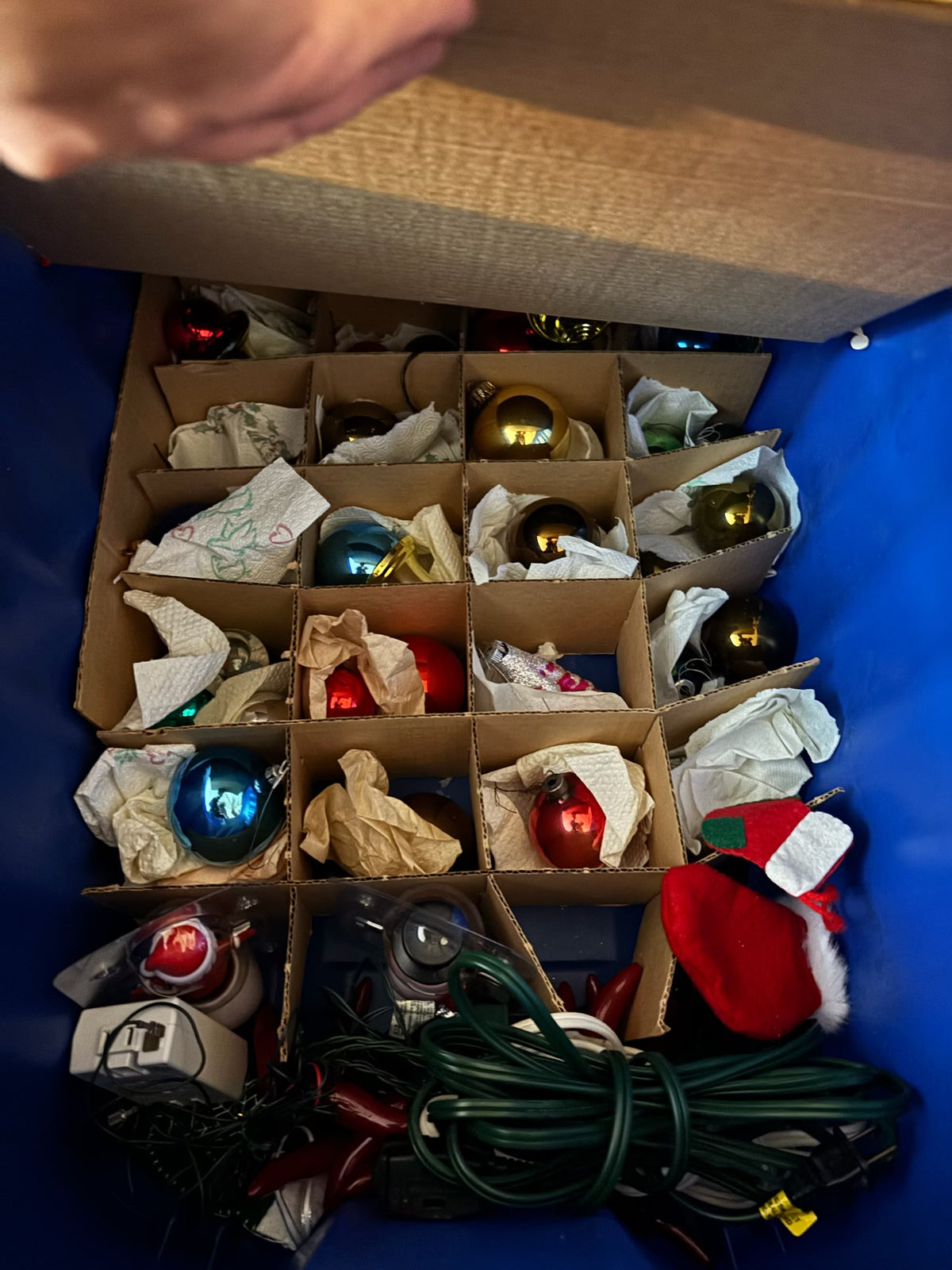 K502B Christmas grouping (lights and more)