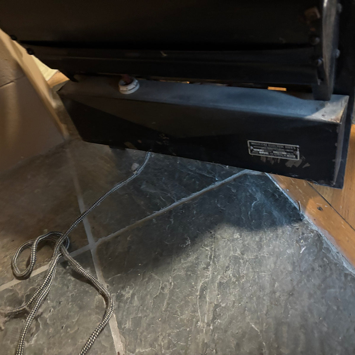E125 Vintage electric fire place insert (untested)