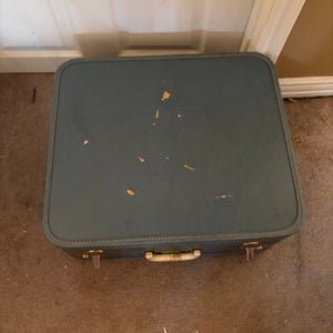 Set of 3 Vintage Suitcases - R360
