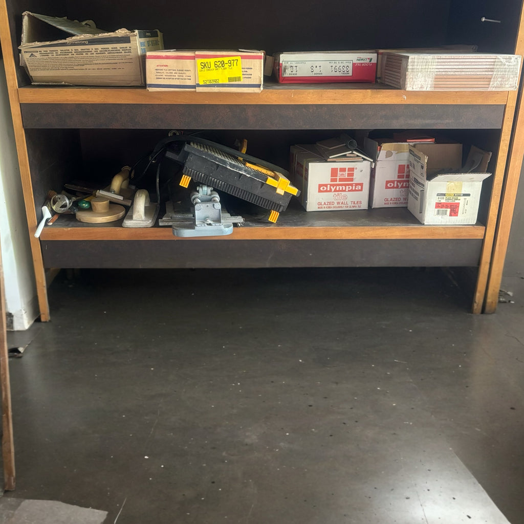 F134 Garage Grouping (tiles and more)