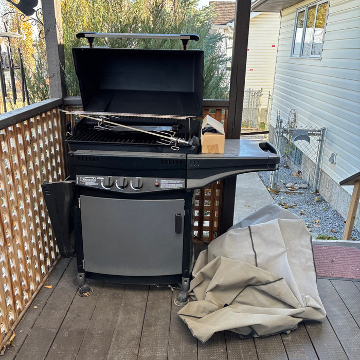 Kenmore Propane BBQ - S593