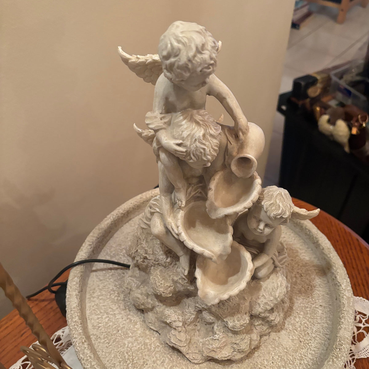 F200 14” tall Heavy resin cherub foundation grouping