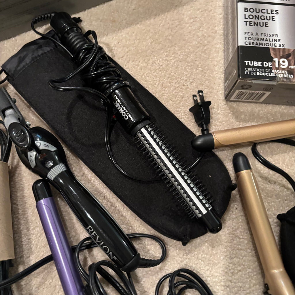 E874 Hairstyling grouping