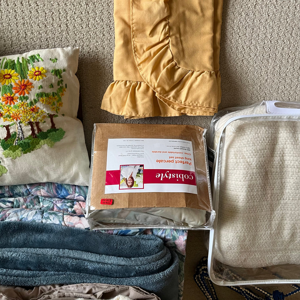 B334 Linen closet contents