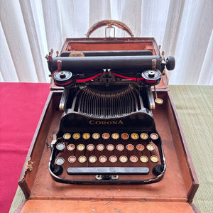 ANTIQUE MINI PORTABLE/FOLDABLE CORONA TYPEWRITER - P147