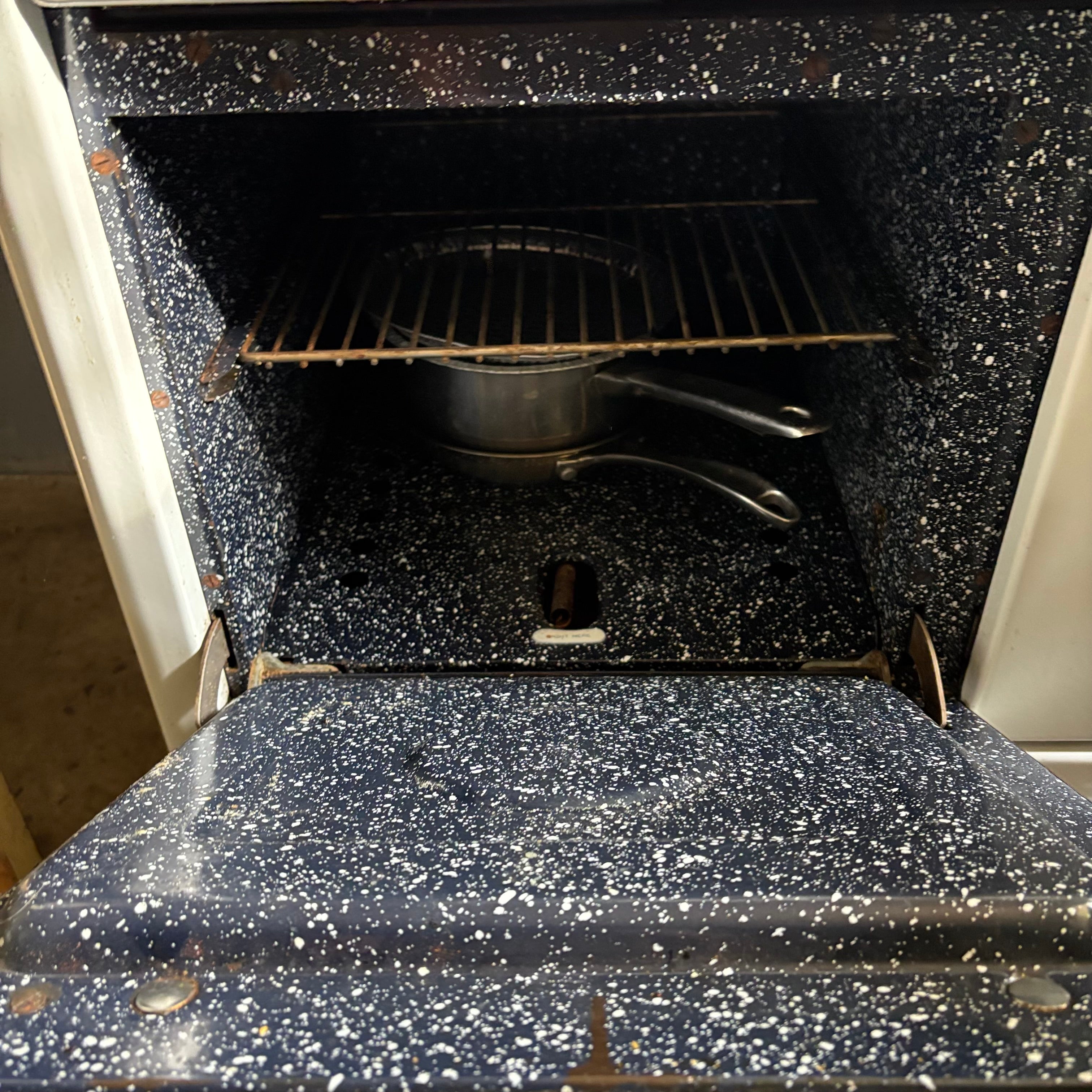 F182 As is vintage gurney gas range