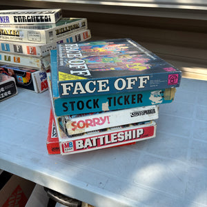 Vintage Games Grouping (Parcheesi, Battleship and More) - R309