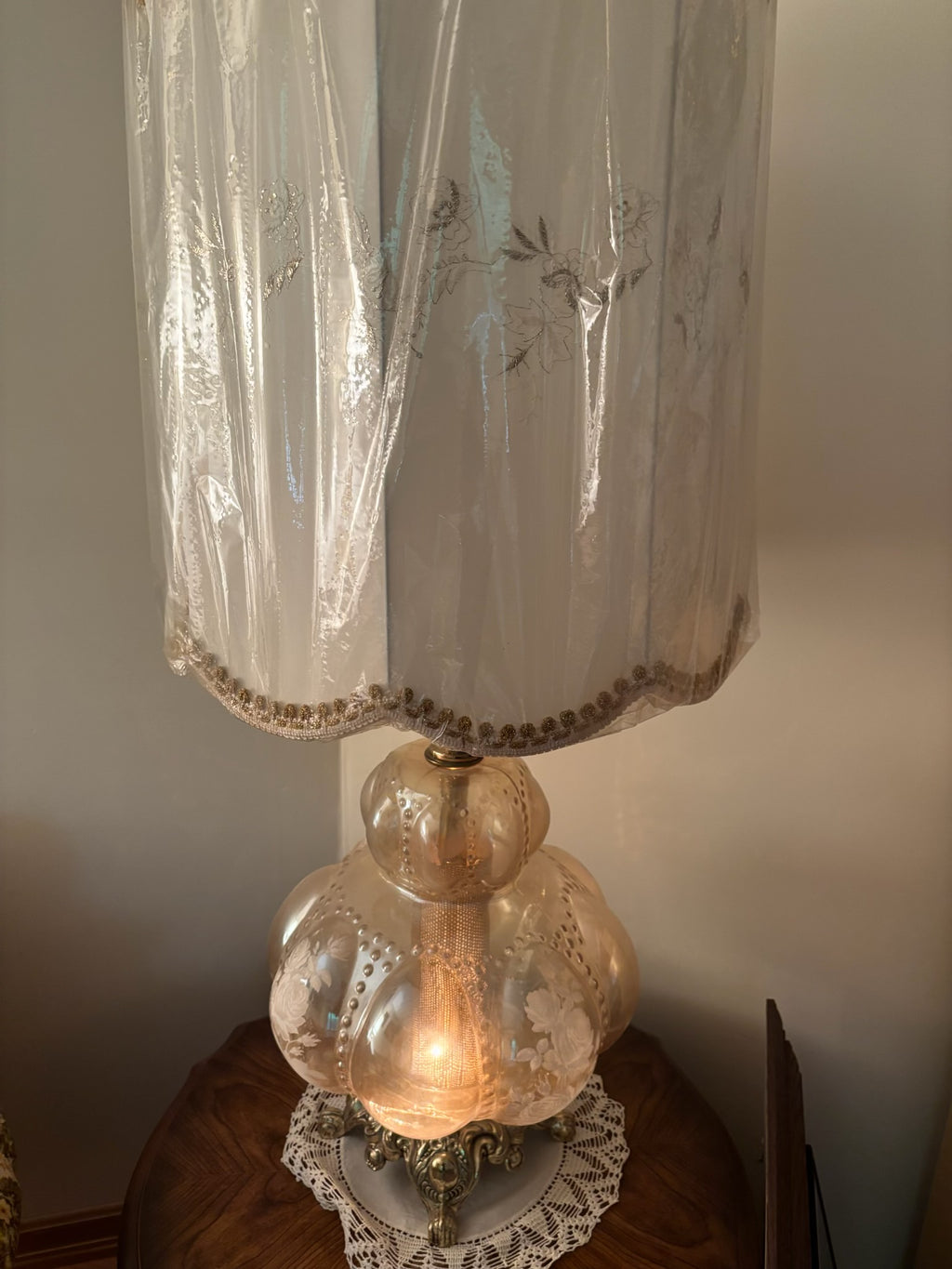 F205C 40” Tall Vintage table lamp with peachy toned art glass base