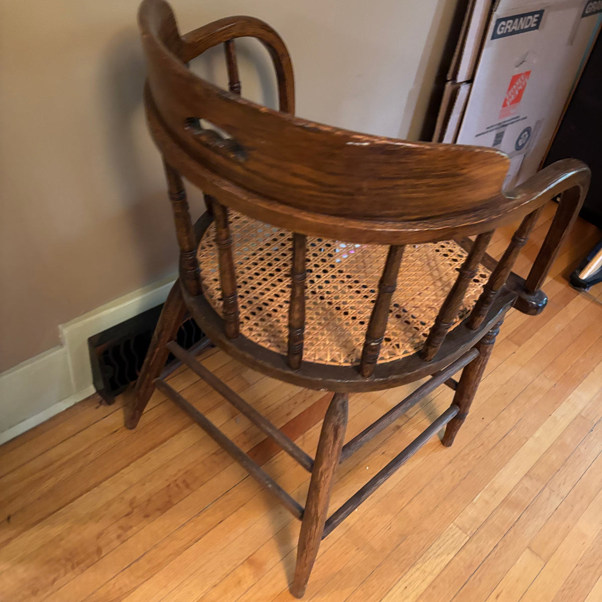 E122 & 331 2 Vintage accent chairs and solid wood accent table