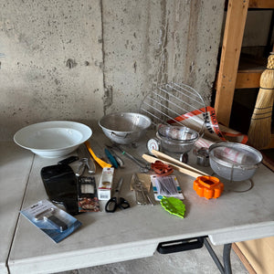 Kitchen Grouping (Strainers, White Bowl and More) - M365
