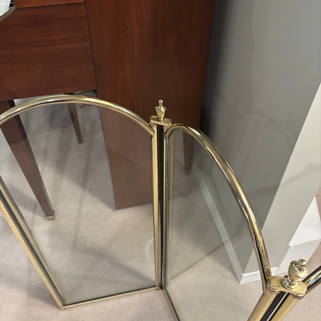 E853 Heavy glass and brass vintage fire place screen
