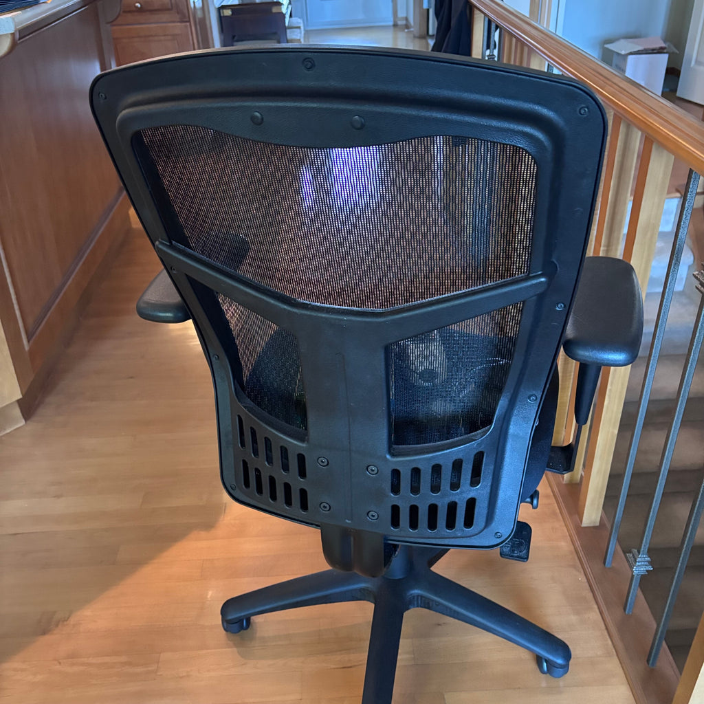 X256 Office chair grouping