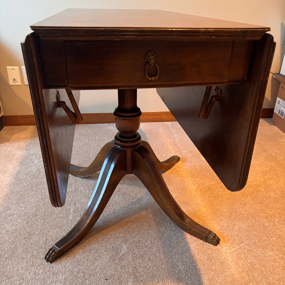X238 Vintage Solid Wood Duncan Fyfe style Drop leaf dining table