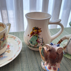 VINTAGE BEATRIX POTTER FIGURINES AND MORE COLLECTIBLES GROUPING - P183