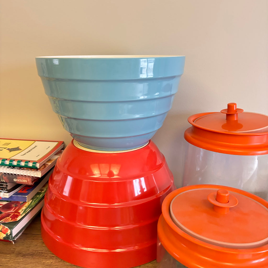 K300 Vintage Kitchen Grouping(Tupperware creamer and more)