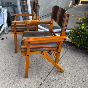 Set of 2 Vintage Solid Wood Folding Patio Chairs - M373