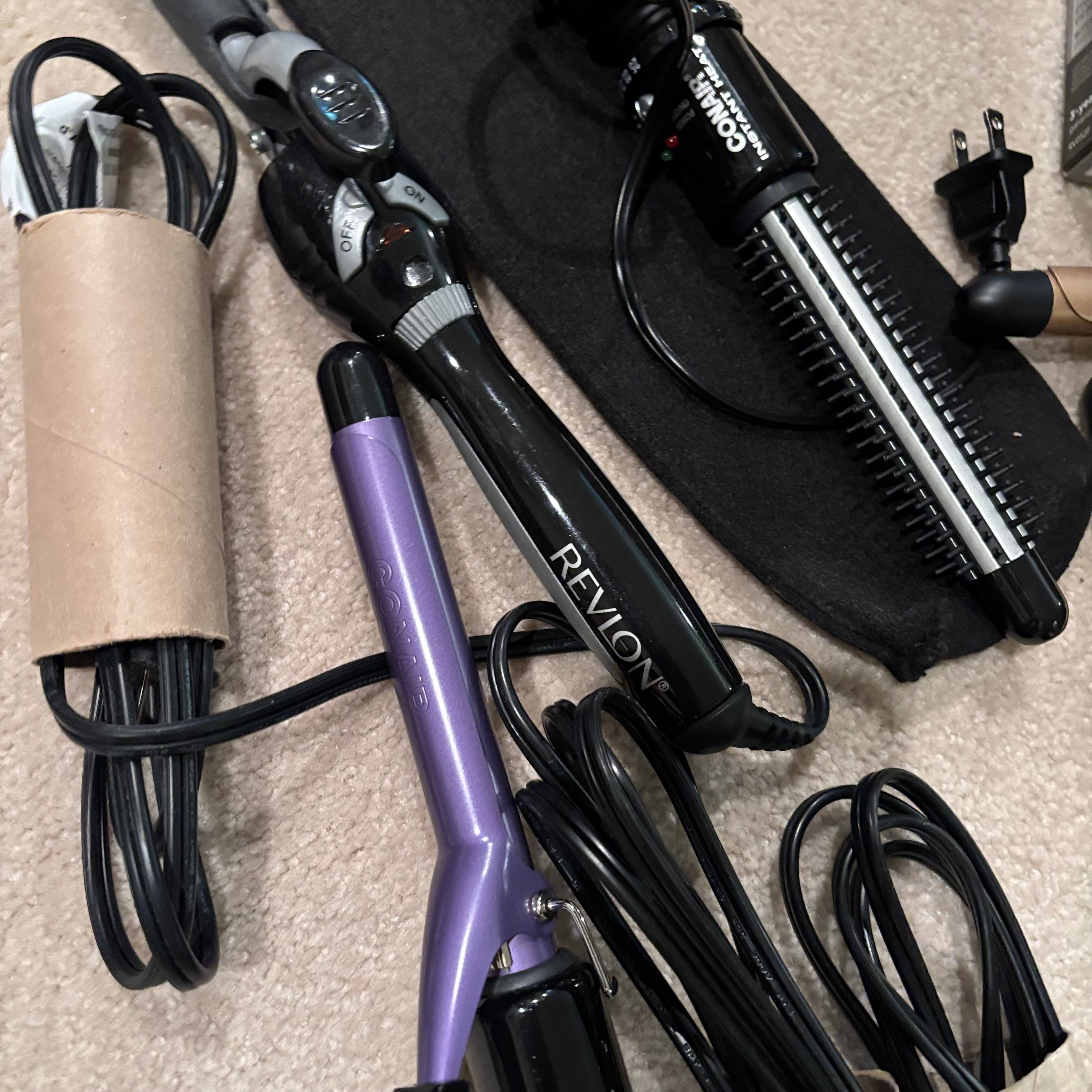 E874 Hairstyling grouping