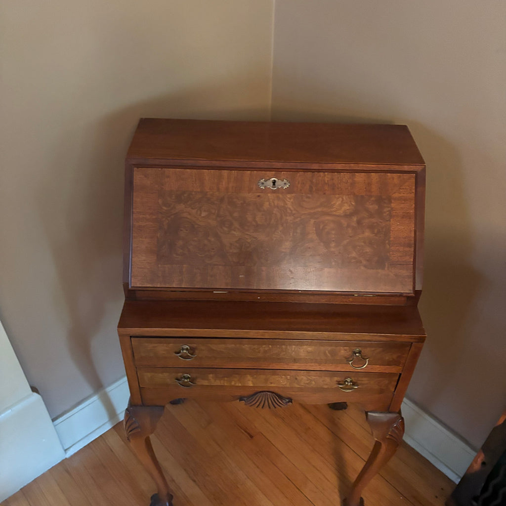 E115 Antique solid wood secretary desk (36" x 20" x 13")
