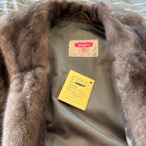 YAEGERS FURS LTD XXL SPLIT SKIN DYED MINK COAT AND FUR HAT - P272