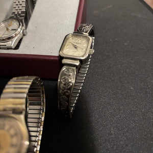 Ladies' Watches Grouping - N302