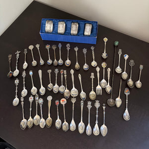 Vintage Collector Spoons Grouping - N308