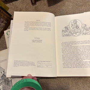 BOOKS GROUPING (THE CHILDREN'S ENCYCLOPEDIA AND MORE) - P220