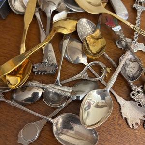 VINTAGE SILVER PLATED COLLECTOR SPOONS - P345