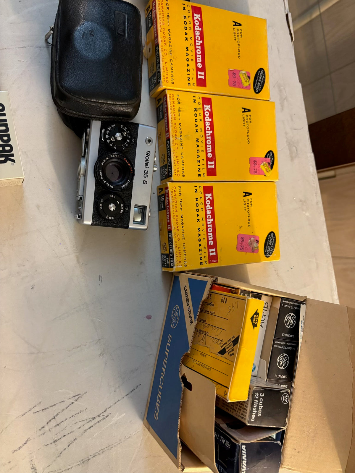 K511 Vintage cameras and more grouping