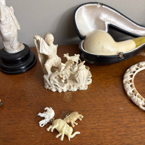 VINTAGE BONE/RESIN GROUPING (BRACELETS, PIPE AND MORE) - P344