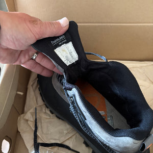 Size 8.5 Women's Merrell Hiking Boots - M361