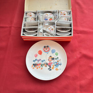 VINTAGE CHILDREN'S TEA SET AND DISNEY PLATE - P145
