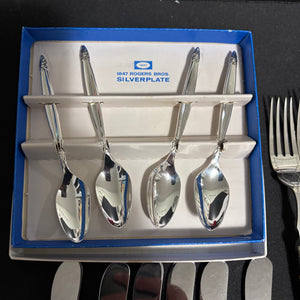 Vintage Cutlery Grouping (Fish Set and More) - N303