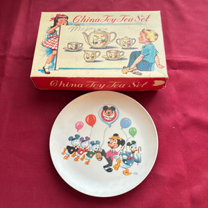 VINTAGE CHILDREN'S TEA SET AND DISNEY PLATE - P145